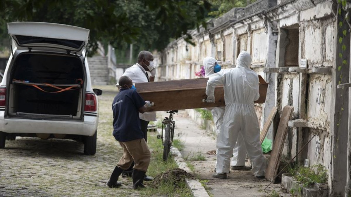 The number of daily cases in Brazil exceeded 100 thousand #2