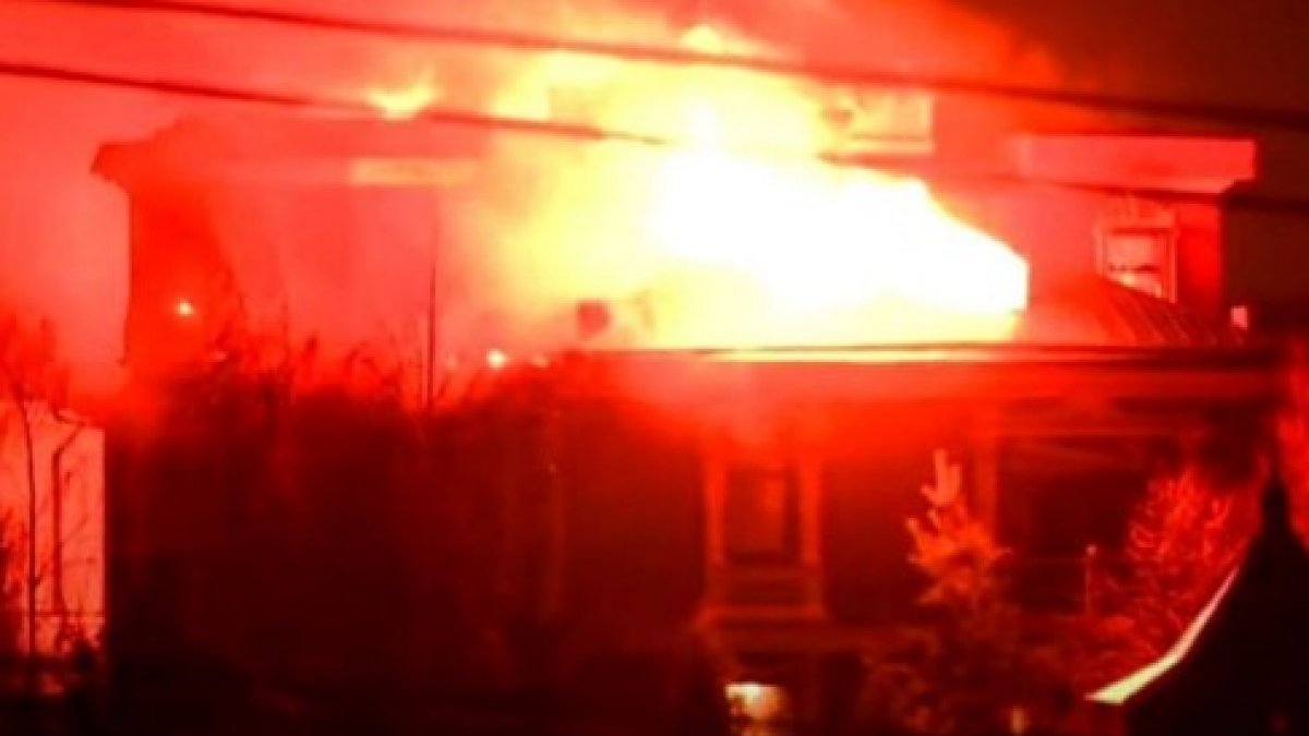 Gang leader wanted to be detained in Russia set his house on fire