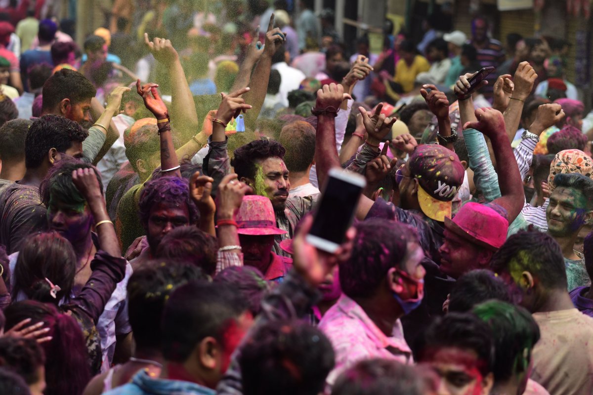 41 dead at Holi Festival in India #3