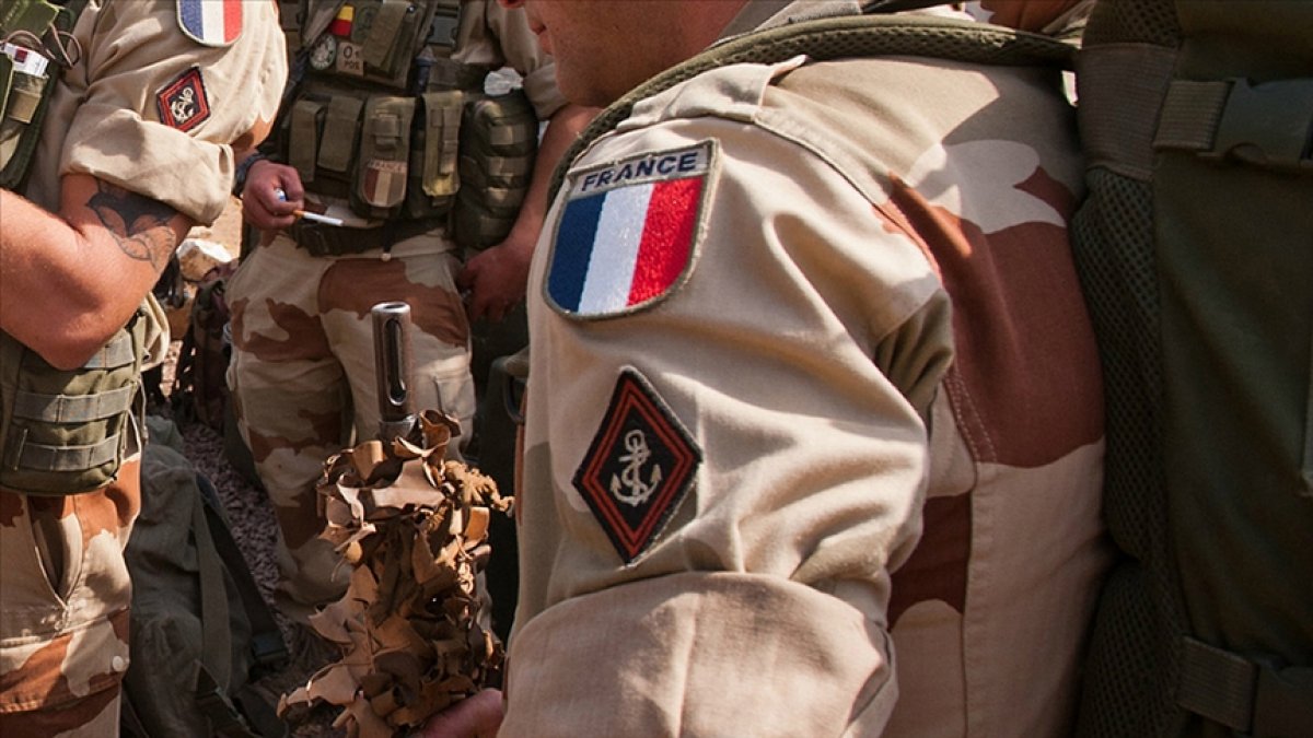 UN: France kills 19 civilians in airstrike in Mali #3