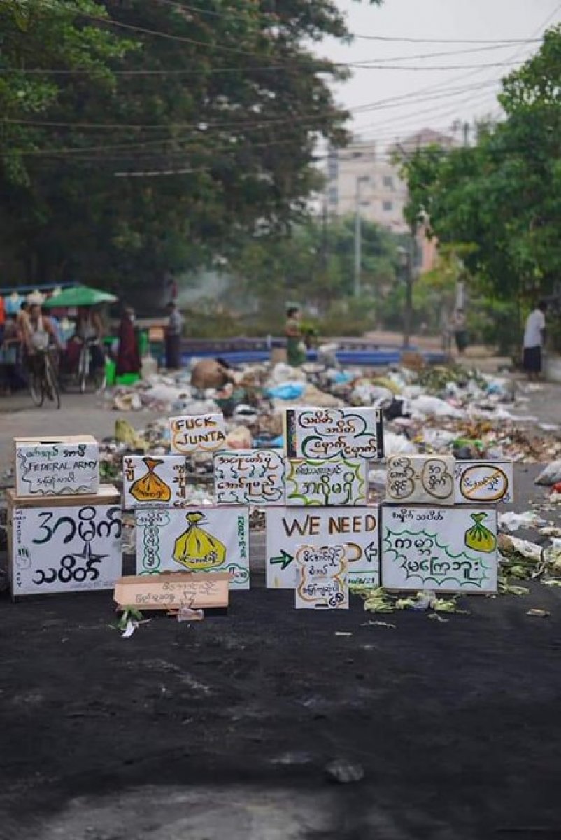 Demonstrators in Myanmar begin dumping garbage #3