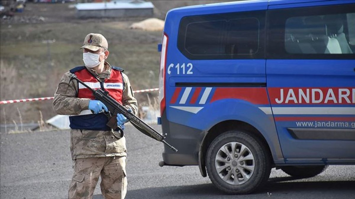 Ardahan'da 2 köye koronavirüs karantinası