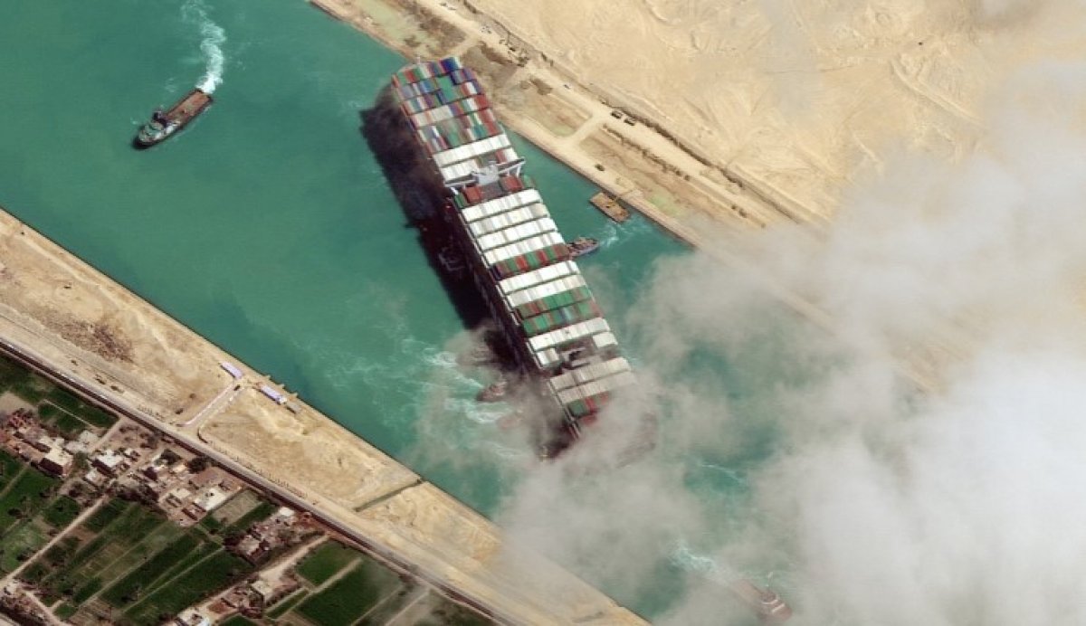 1 billion dollar compensation claim from Evergreen company, whose ship was stuck in the Suez Canal #1