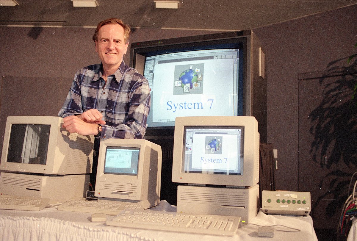 Today in history: Steve Jobs, Steve Wozniak, and Ronald Wayne founded Apple #7