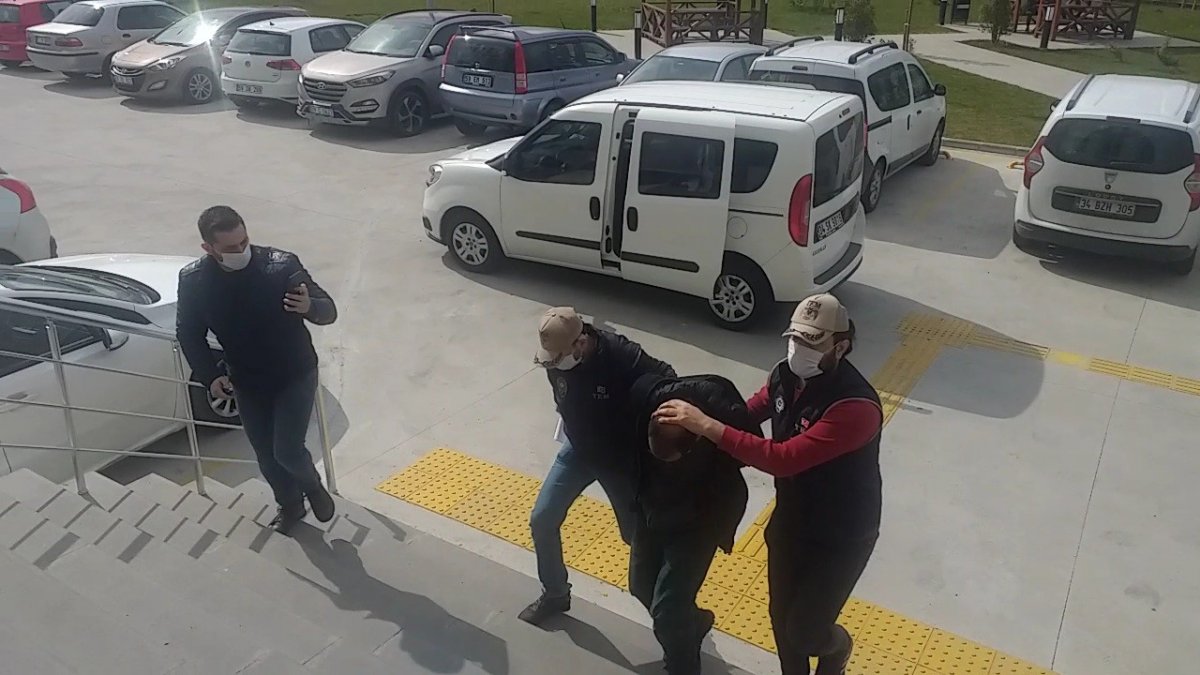 Tekirdağ’da Atatürk büstlerine yazı yazan şahıs tutuklandı