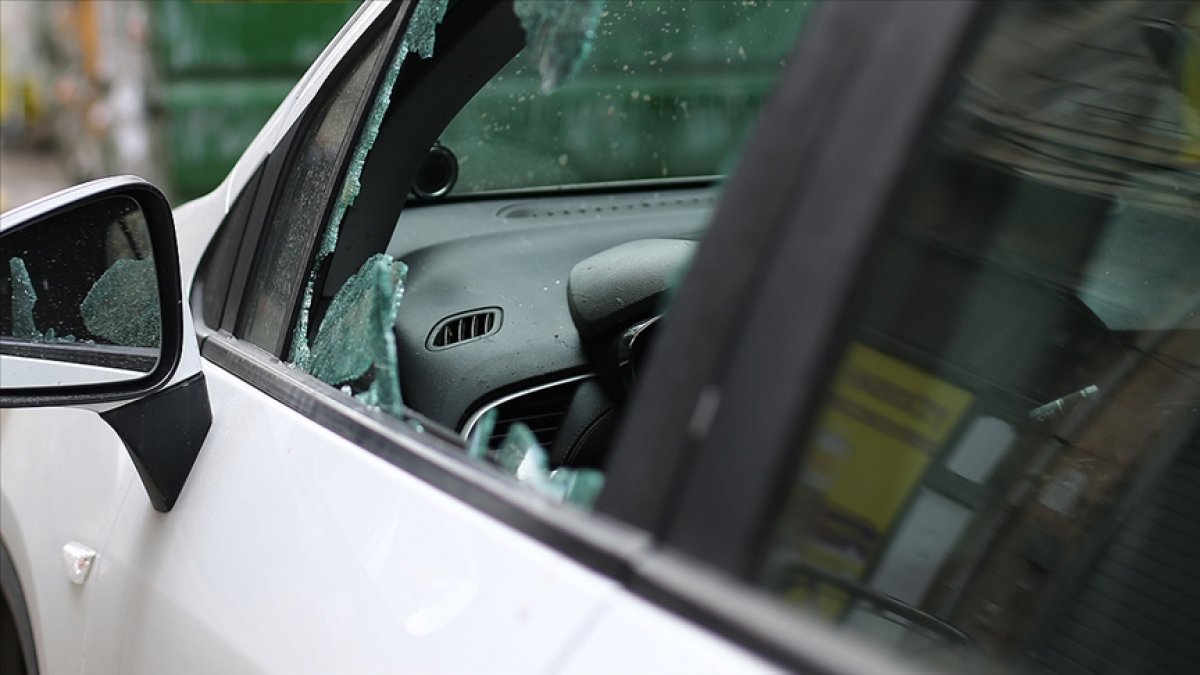 In the USA, the windows of a Muslim woman’s car were smashed and pork was put in it.