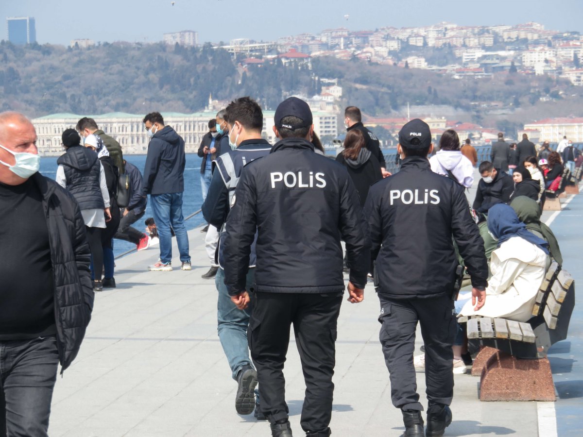 Turistler Üsküdar sahiline akın etti