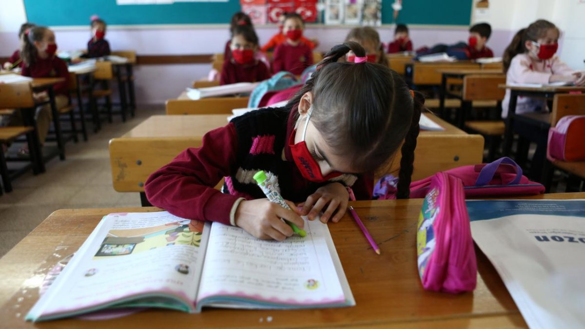 Ankara'da okullar kapandı mı? Yüz yüze eğitim ertelendi mi?