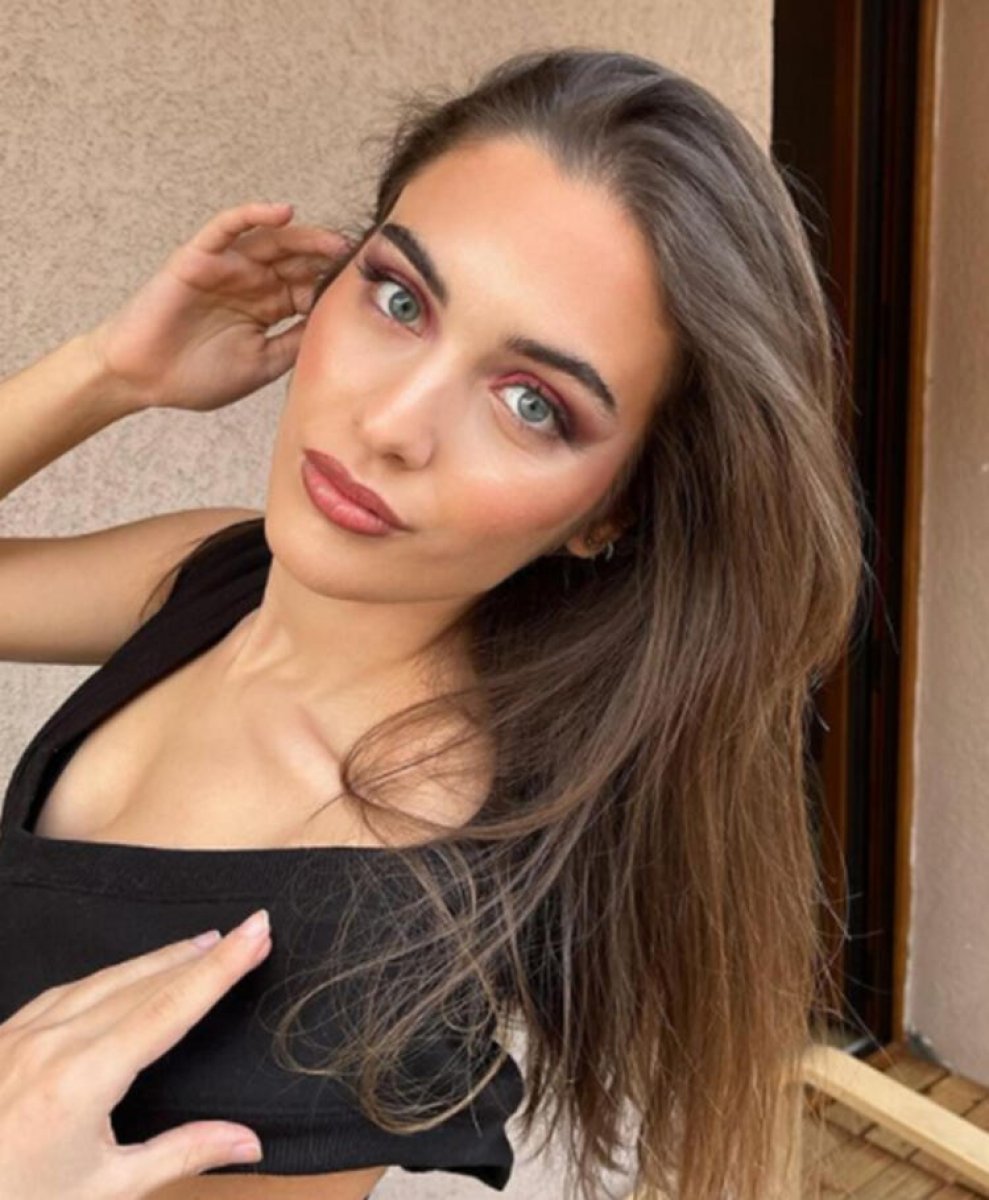 Cagla simsek