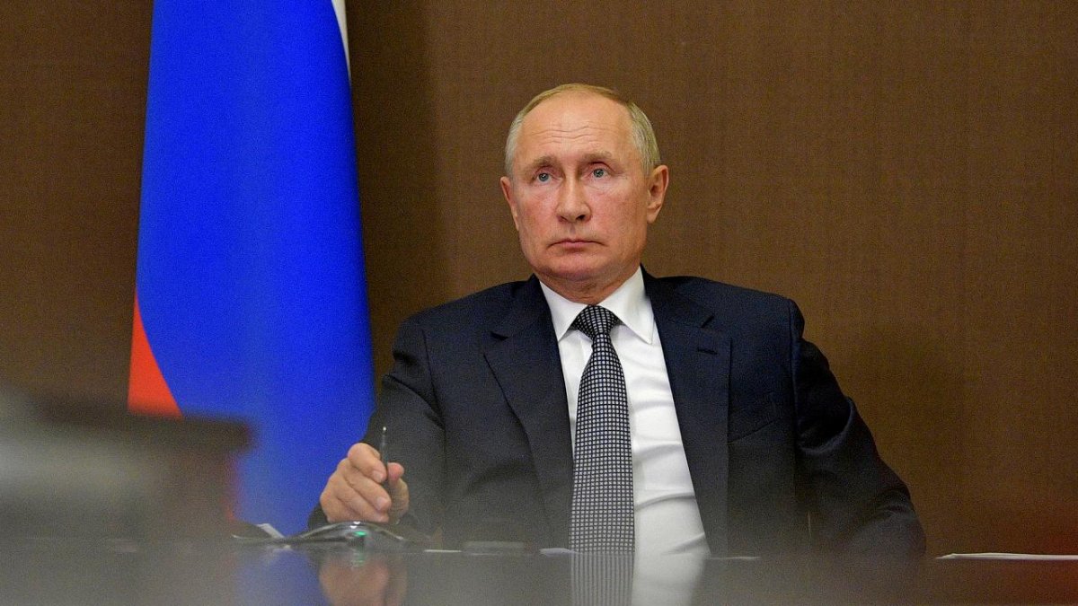 Vladimir Putin, iki dönem daha devlet başkanı adayı olabilecek #1