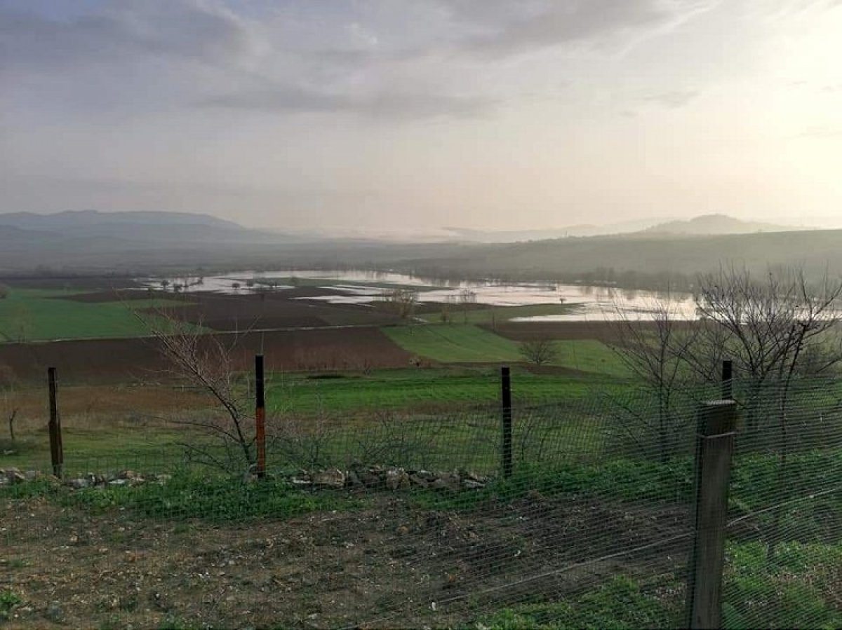 Bursa'da sağanak 35 bin dönüm tarım arazisi su altında bıraktı