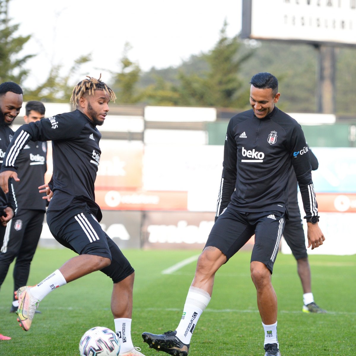 Josef De Souza, imajını yeniden değiştirdi