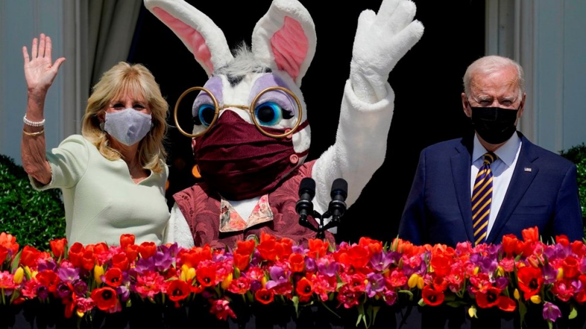 Joe Biden and Jill Biden bring back the Easter bunny to the White House