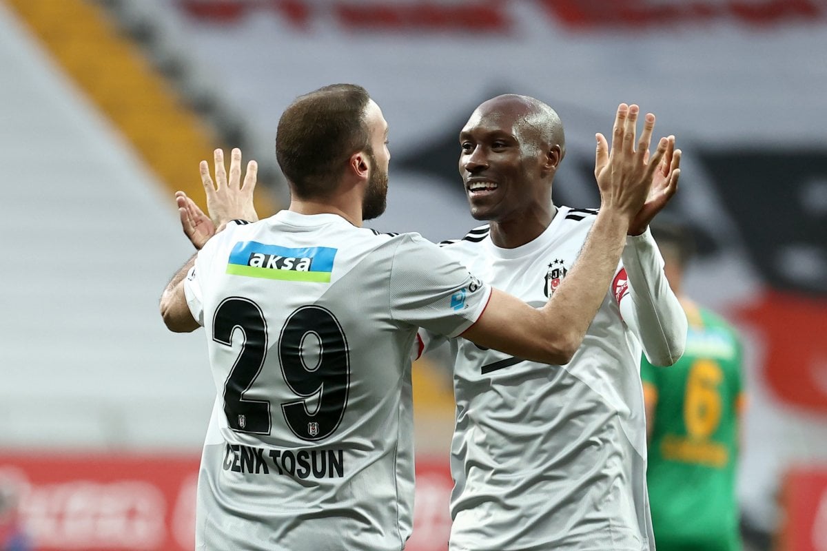 Beşiktaş, Alanyaspor'u 3 golle mağlup etti