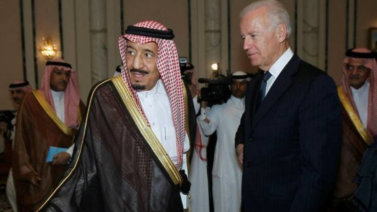 Bloomberg: Saudi Crown Prince Salman's economic plan may be at risk #2