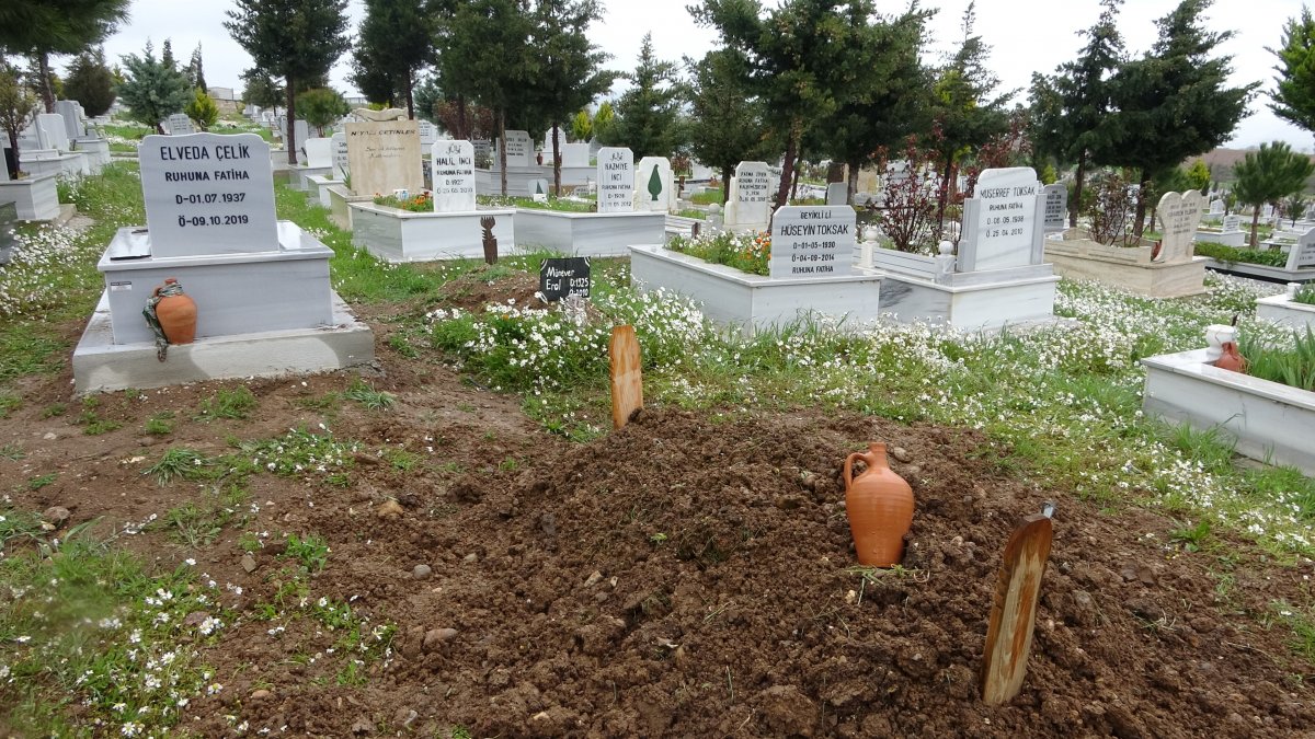Çanakkale'de evraklar karışınca yanlış kişiyi gömdüler