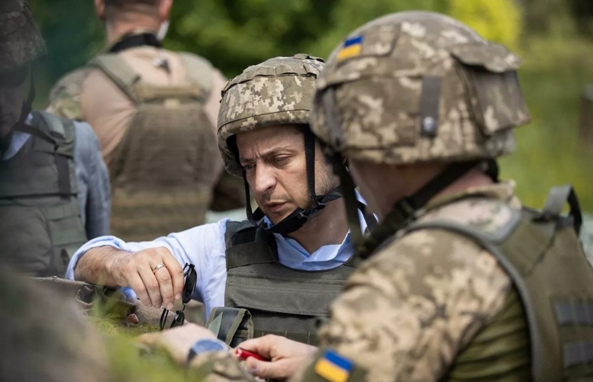 Morale visit to the army from the President of Ukraine Volodymyr Zelensky #2