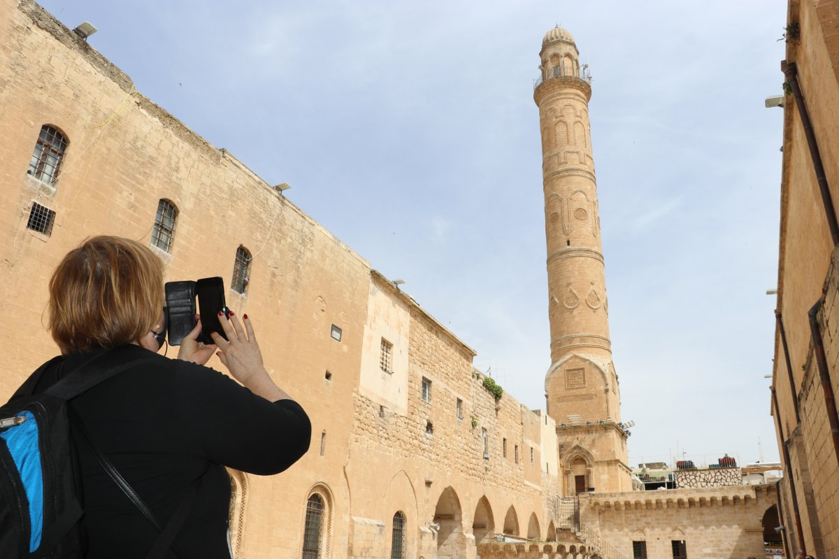 Mardin'e önceki gün gelen ilk Rus turist kafilesi, heyecan yaşattı