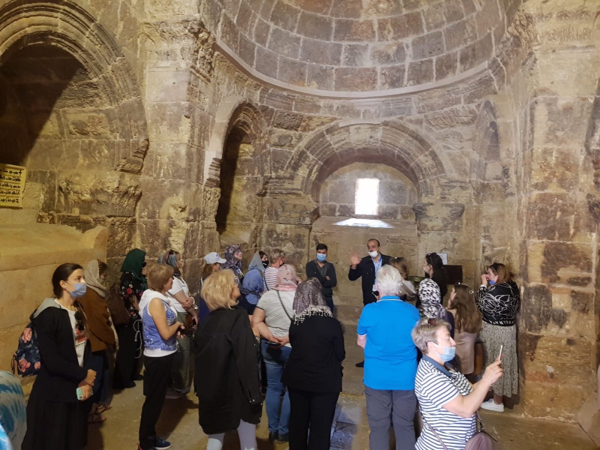 Mardin'e önceki gün gelen ilk Rus turist kafilesi, heyecan yaşattı