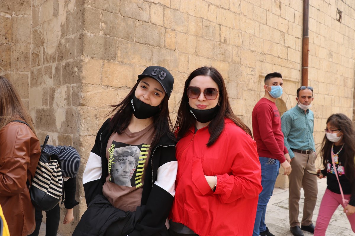 Mardin'e önceki gün gelen ilk Rus turist kafilesi, heyecan yaşattı