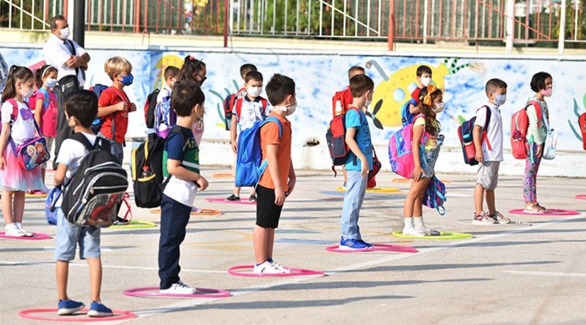 Yaz tatili süresi kısaltıldı mı? Ziya Selçuk'tan yaz tatili açıklaması..