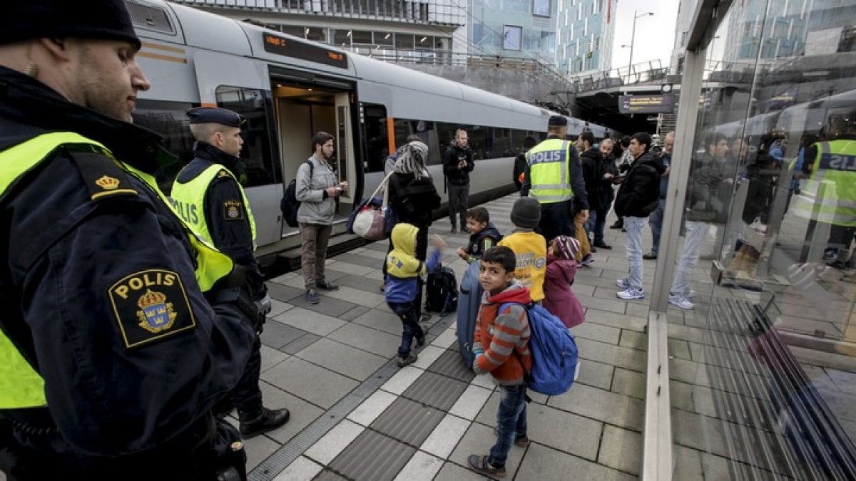 Laws for refugees will be tightened in Sweden #1