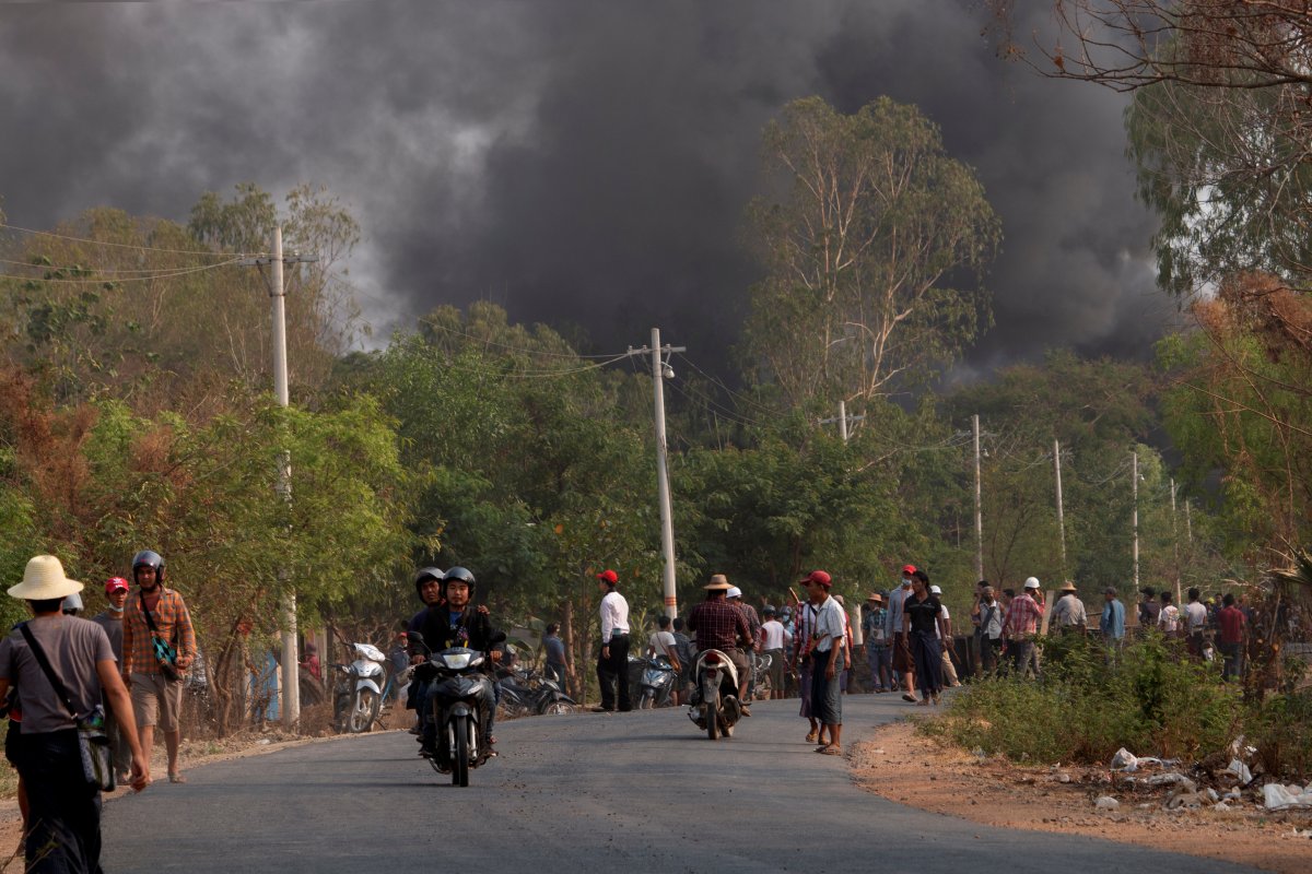 Army opens fire on protesters in Myanmar: 80 dead #2