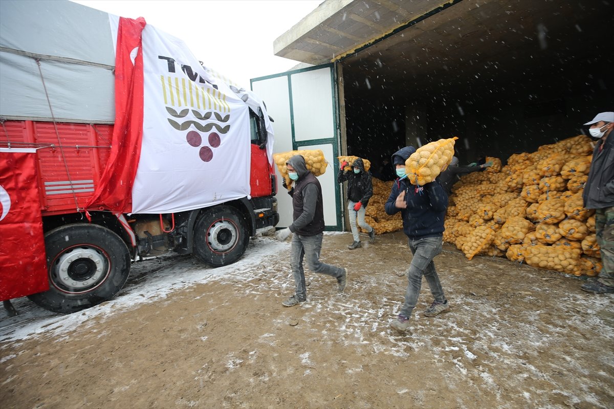 Cumhurbaşkanı Erdoğan'ın müjdesi, soğan ve patates üreticilerini sevindirdi