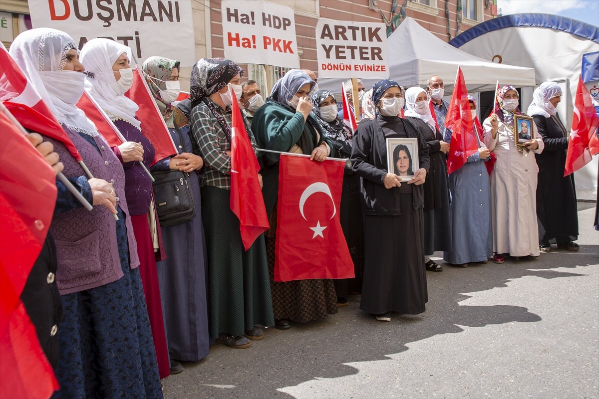 Evlat nöbetinde 587’nci gün: Bir aile daha katıldı