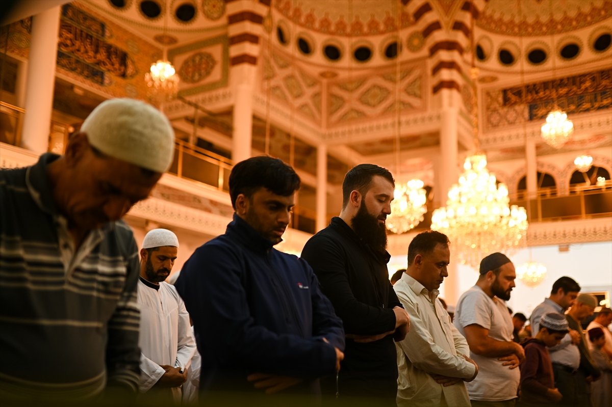 First Taraweeh performed in Australia #10