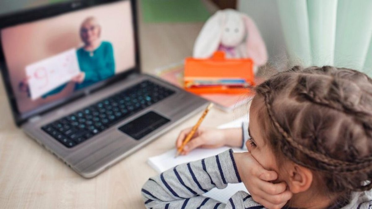 Canlı sınıf uygulaması nedir? MEB canlı sınıf uygulaması ne zaman ve nasıl olacak?