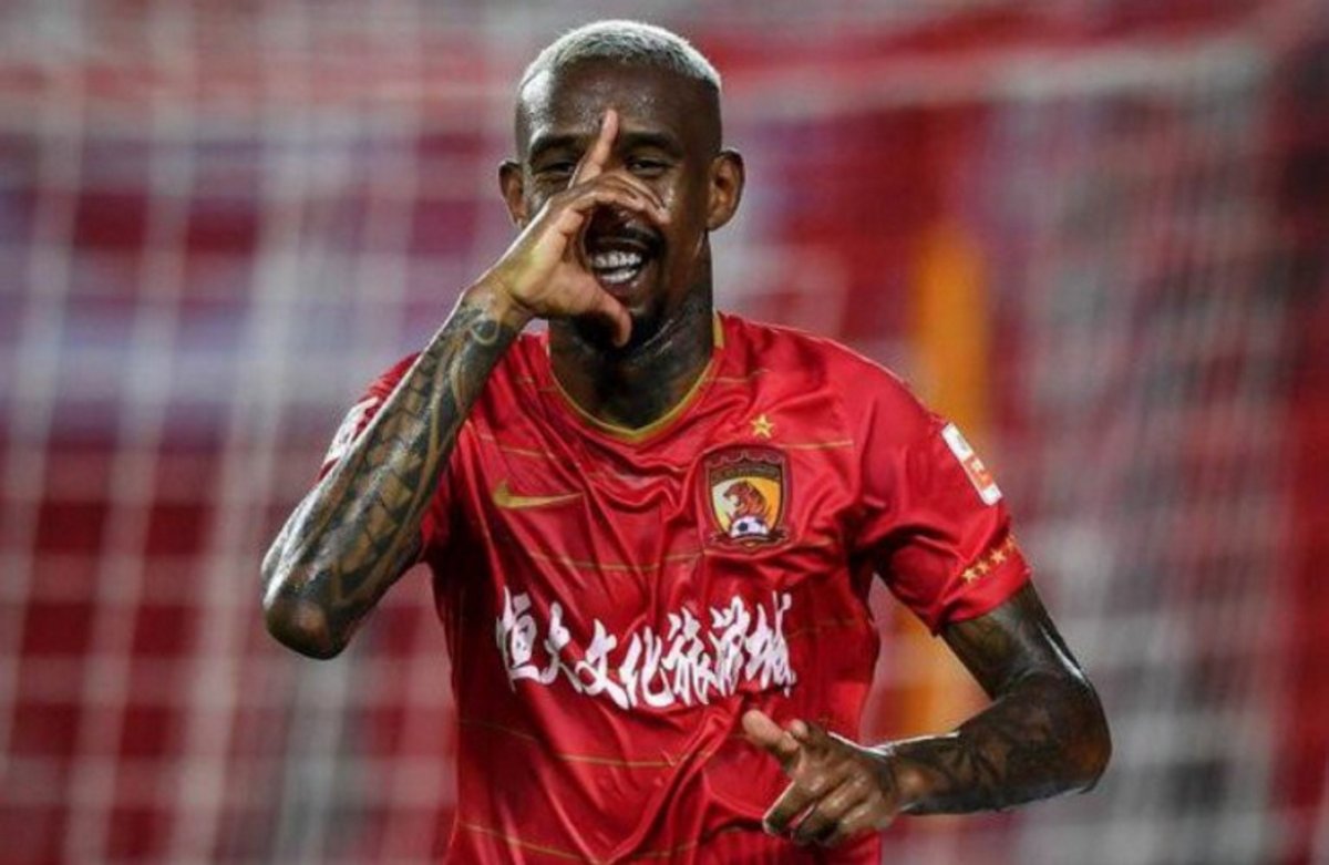 Anderson Talisca: Beşiktaş'ı özledikçe paylaşım yapıyorum