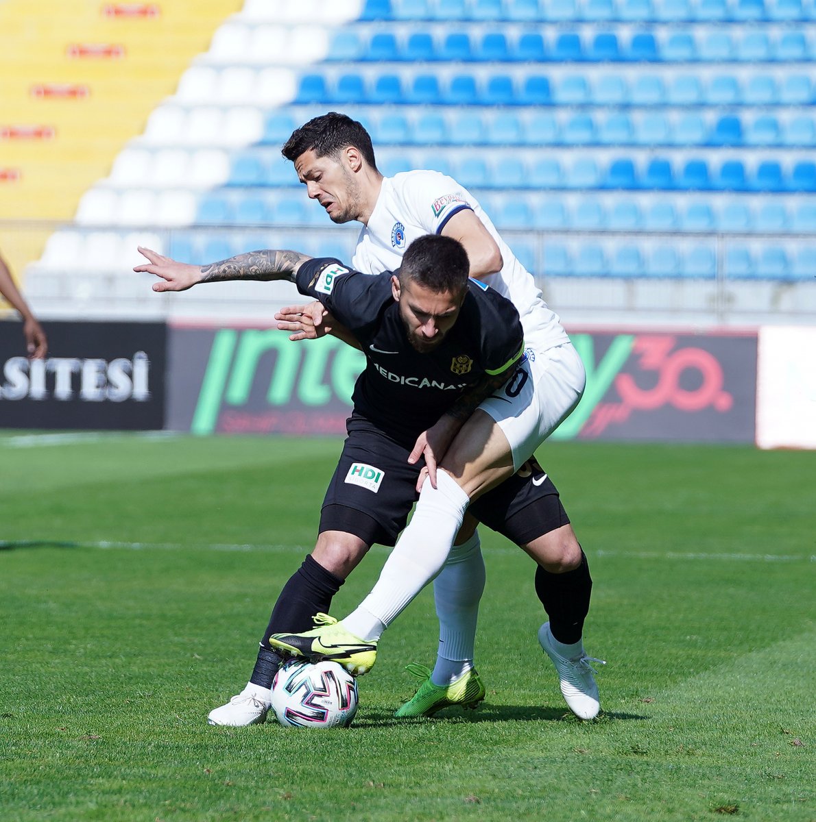 Kasımpaşa evinde Yeni Malatyaspor'la berabere kaldı