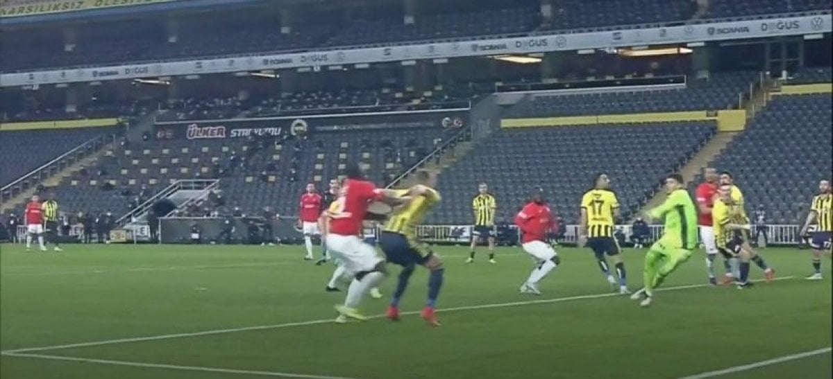 Gaziantep FK'nın sayılmayan golü tartışma konusu oldu