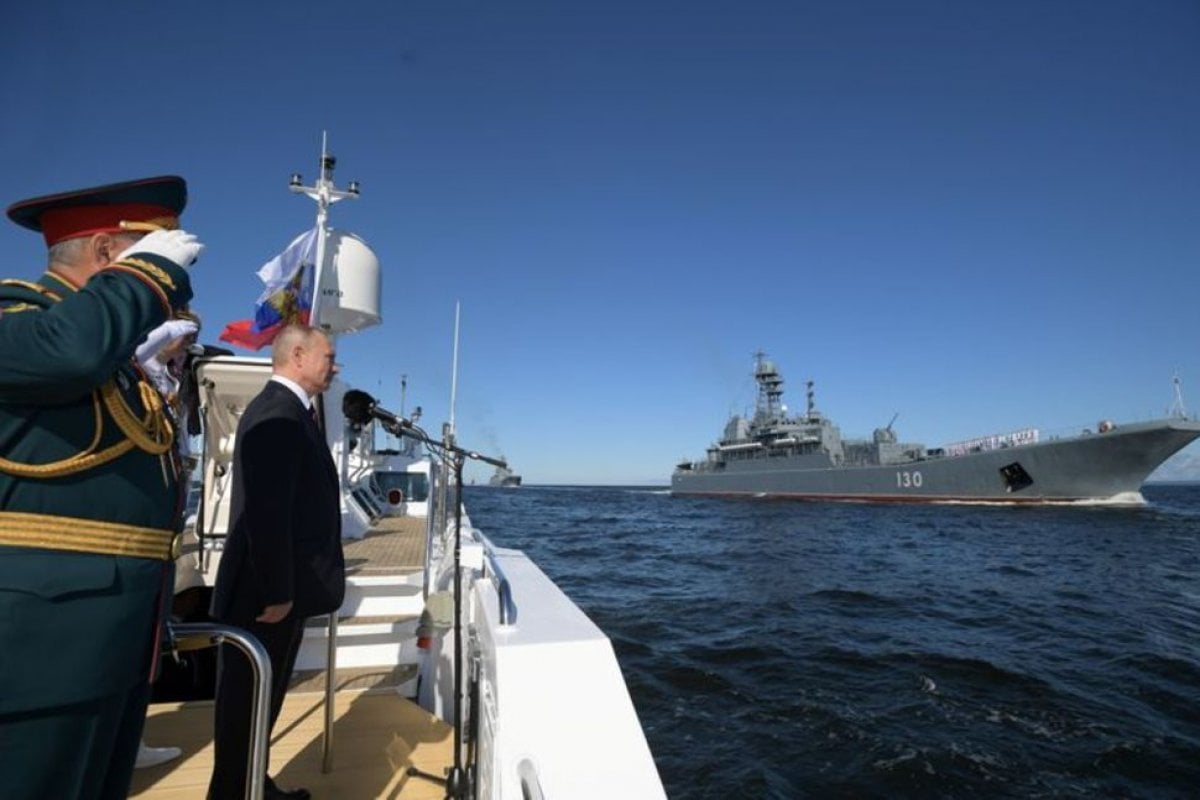 Russia sent 15 warships to the Black Sea #3