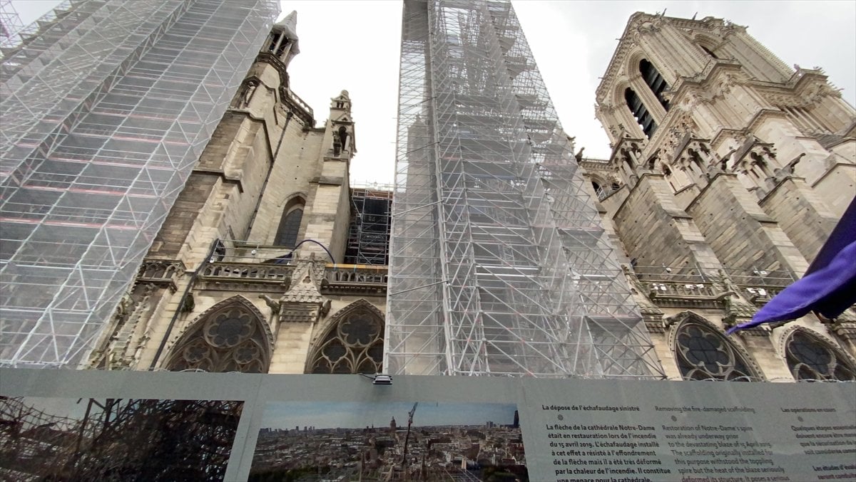 Restoration of Notre Dame Cathedral, which burned in France, could not be started #1