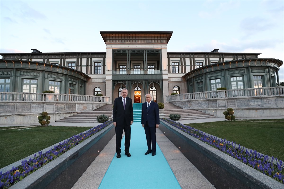 Cumhurbaşkanı Erdoğan ile Devlet Bahçeli iftarda buluştu #3