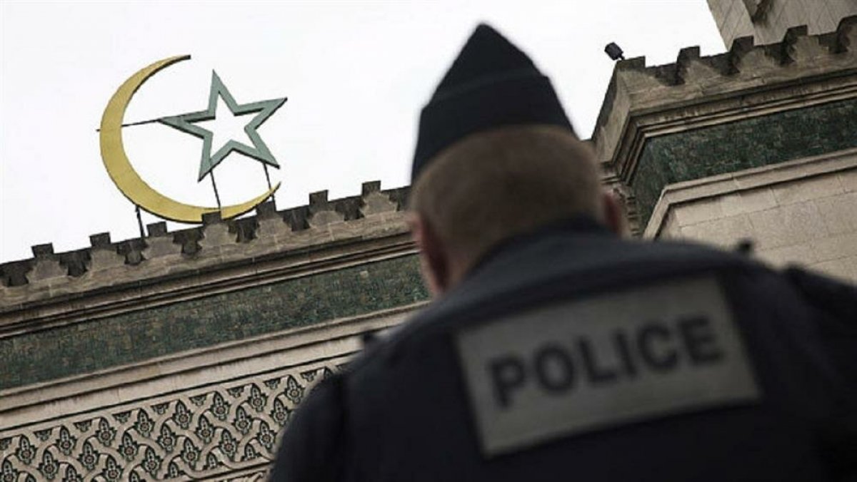 France expands ban on Muslims #7