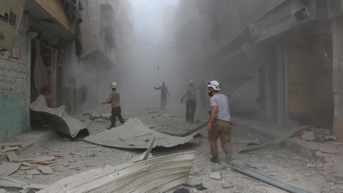 The Assad regime used barrel bombs 81,916 times #2