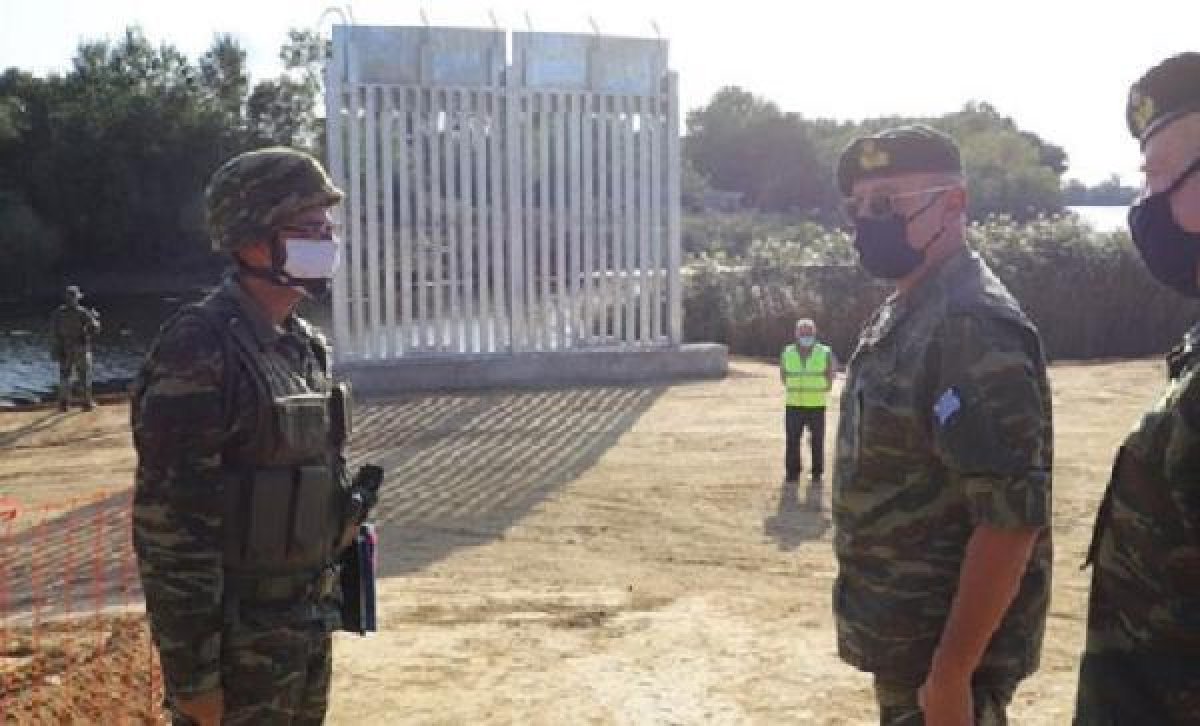 Salary riot at the construction site of the fence project on the Greek border with Turkey #4