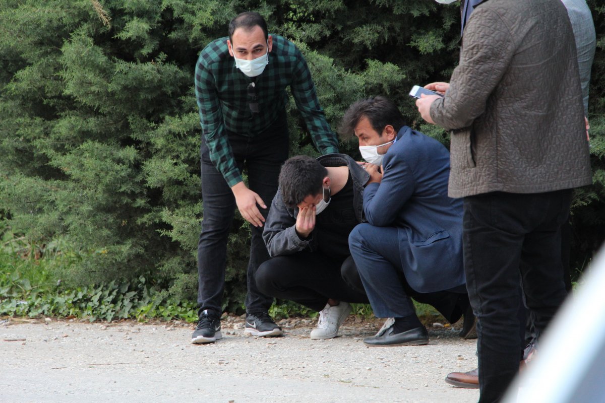 Denizli'de babasının ölüm haberini alan çocuklar yürek sızlattı