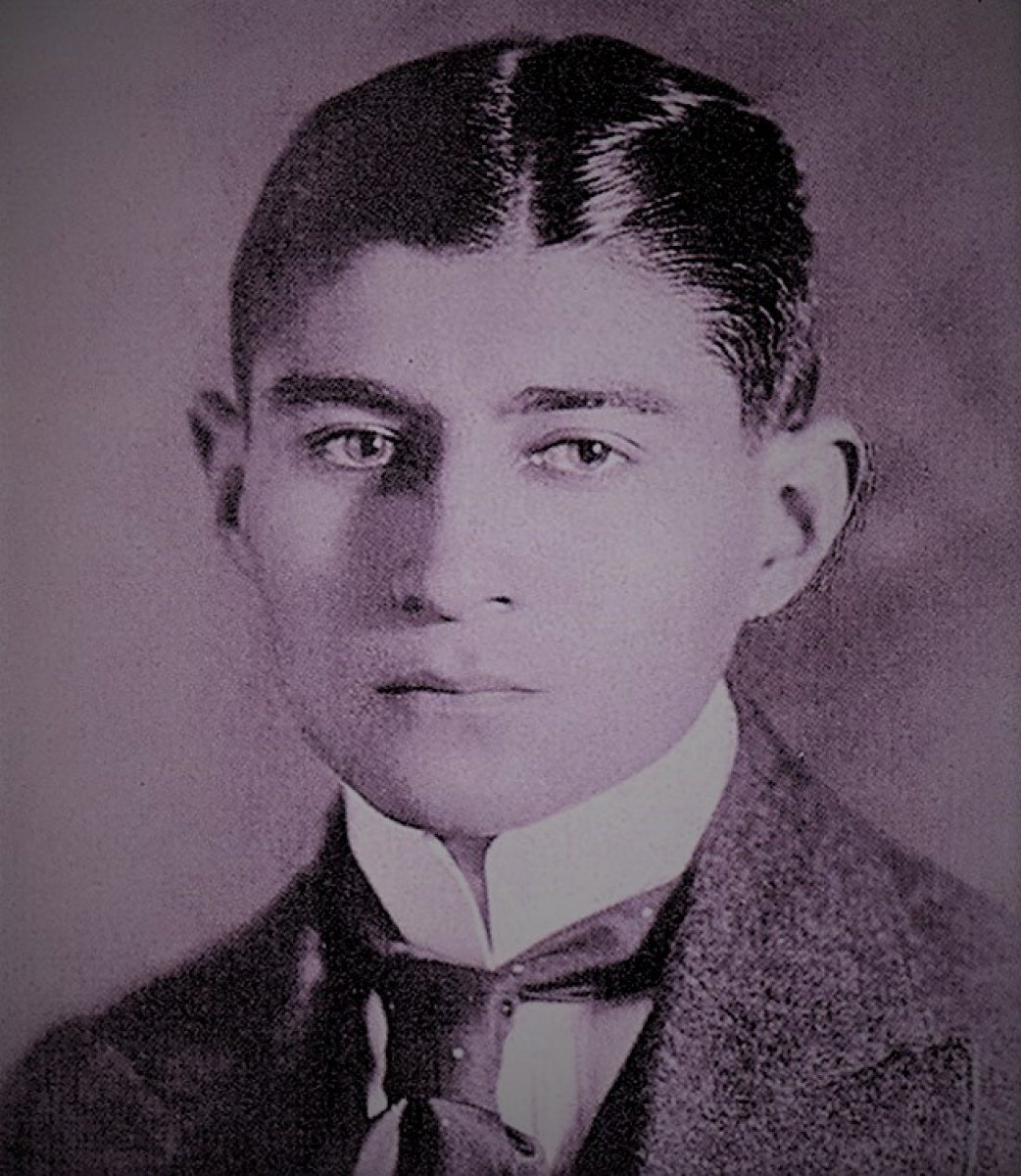 Gerçeküstücülüğün öncüsü: Franz Kafka