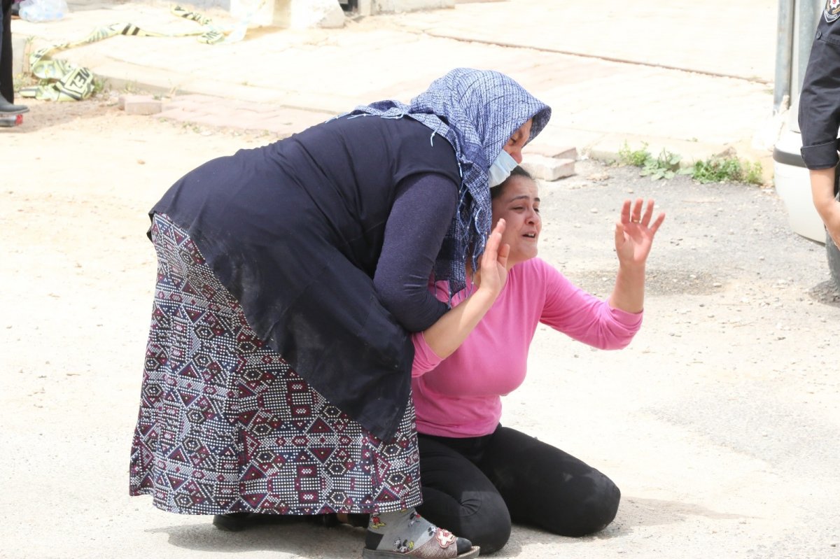 Antalya'da babasını öldüren genç intihar etti