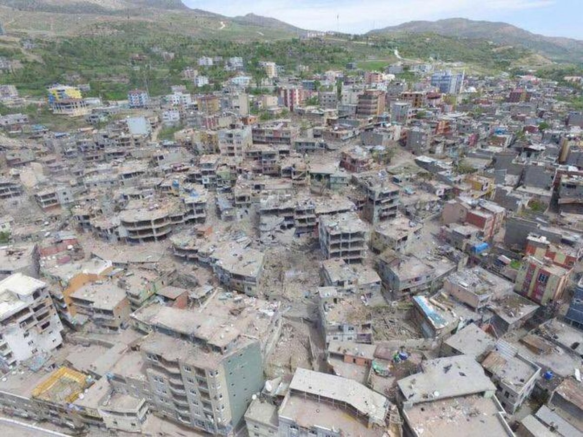 Terör mağduru Şırnaklılar yeni evlerine kavuştu