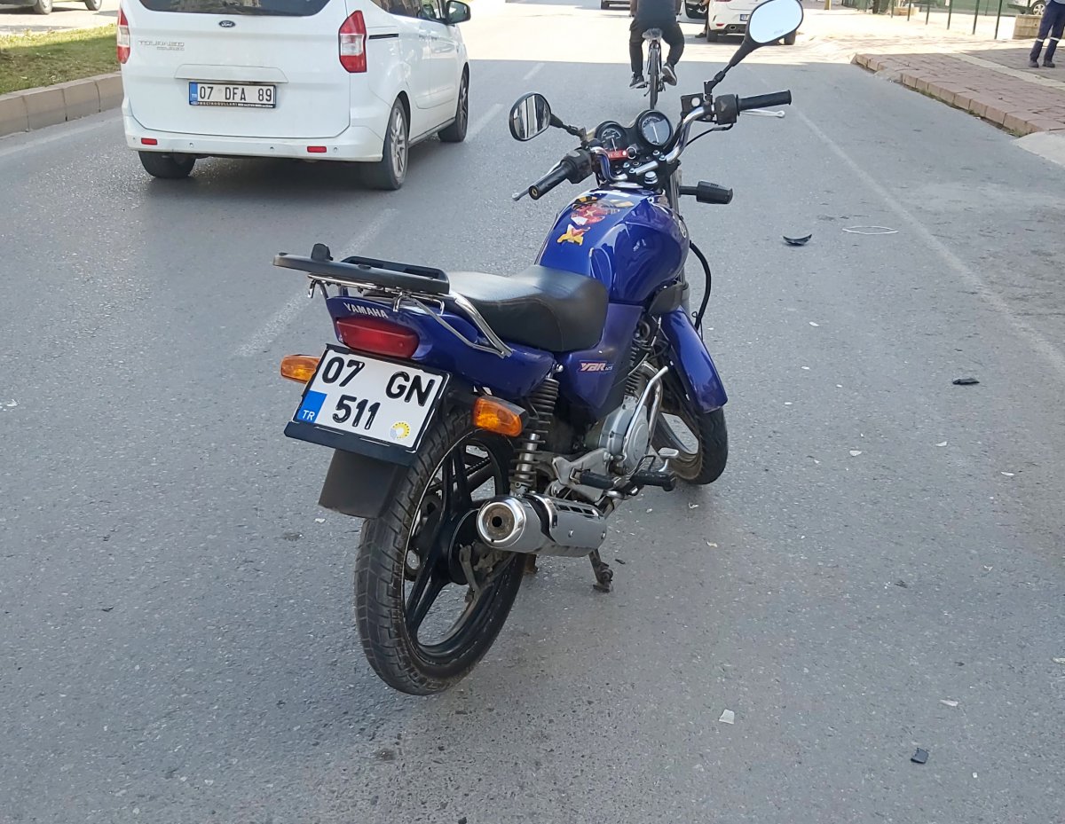 Antalya'da küçük kıza motosiklet çarptı: Ölmek istemiyorum