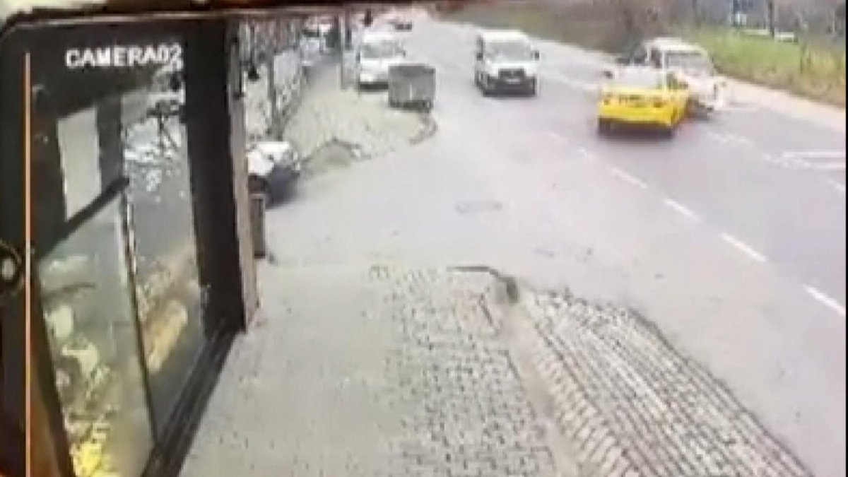 Başakşehir'de hatalı sollama kaza getirdi