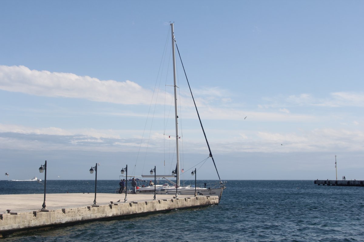 Sezonun ilk Rus turistleri Sinop’a geldi