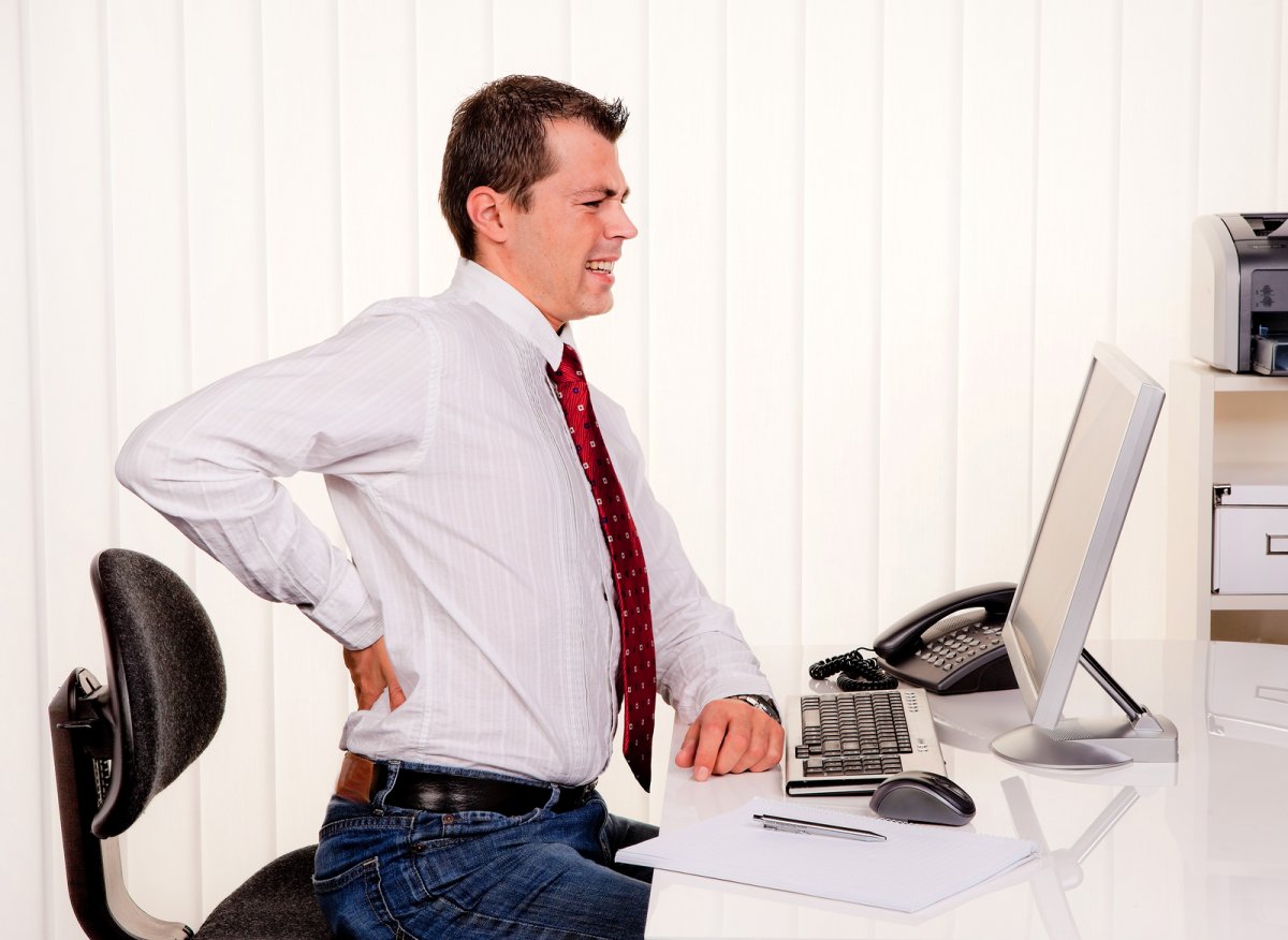 6 bad habits that cause back pain #1