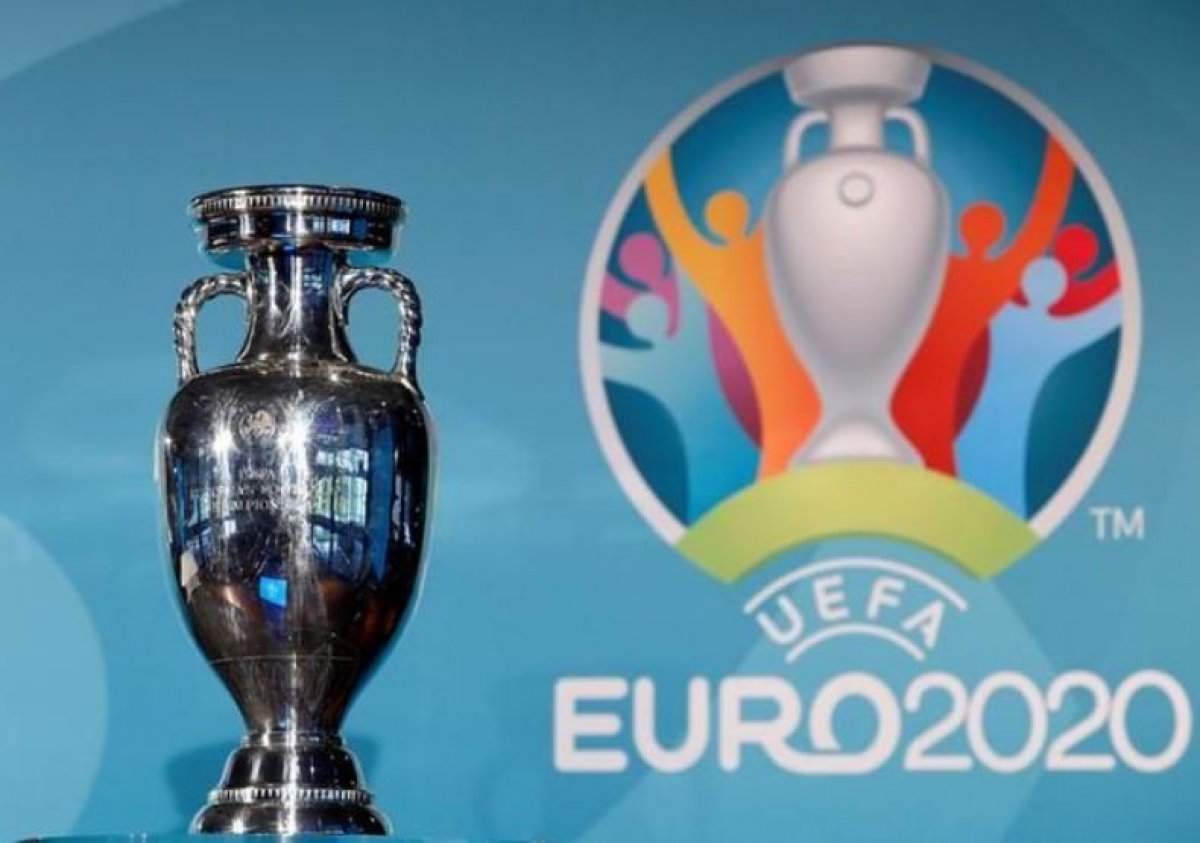 Cüneyt Çakır, EURO 2020'de görev alacak