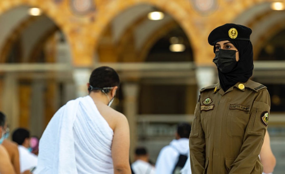 Female attendant in Hajj and Umrah visits in Saudi Arabia #1